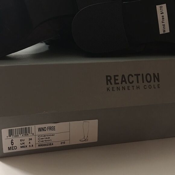 Kenneth Cole NWB  - Picture 5 of 5